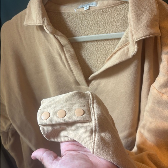 Z Supply Collared Women’s Pullover with Snap Detail Sleeves - Picture 3 of 5